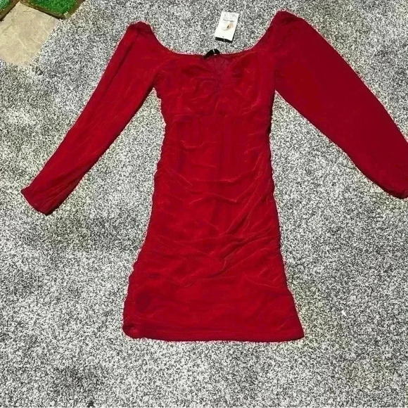 pretty garden Dresses & Skirts - PRETTYGARDEN Women’s SZ S Red Sheer Sleeves Ruched Bodycon Dress